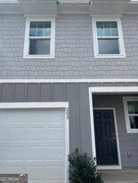 203 Grand Central Wy in Cartersville, GA - Building Photo