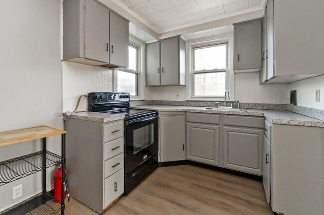 property at 301 W Wilkes Barre St