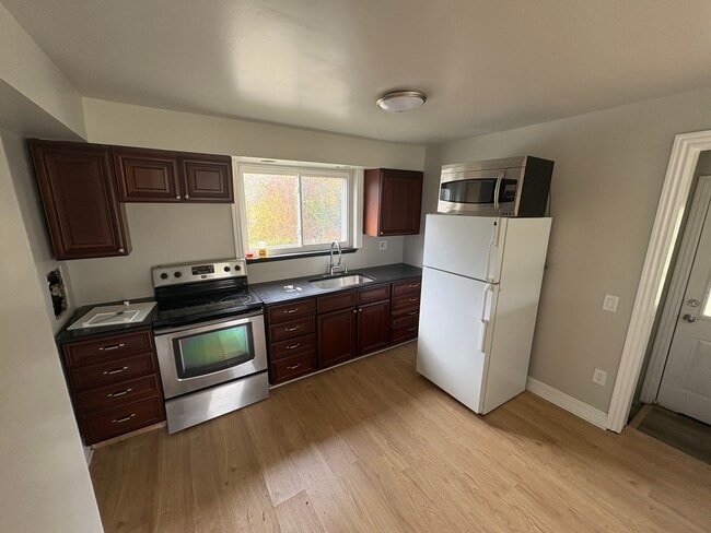 2800 Walton Blvd. in Auburn Hills, MI - Building Photo - Building Photo