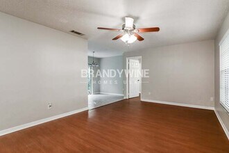 215 Shore Rd in Winter Springs, FL - Building Photo - Building Photo