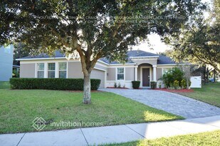 2042 Misty Glen Dr in Apopka, FL - Building Photo