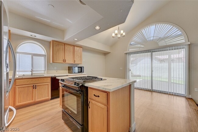 property at 8752 Raindrop Canyon Ave