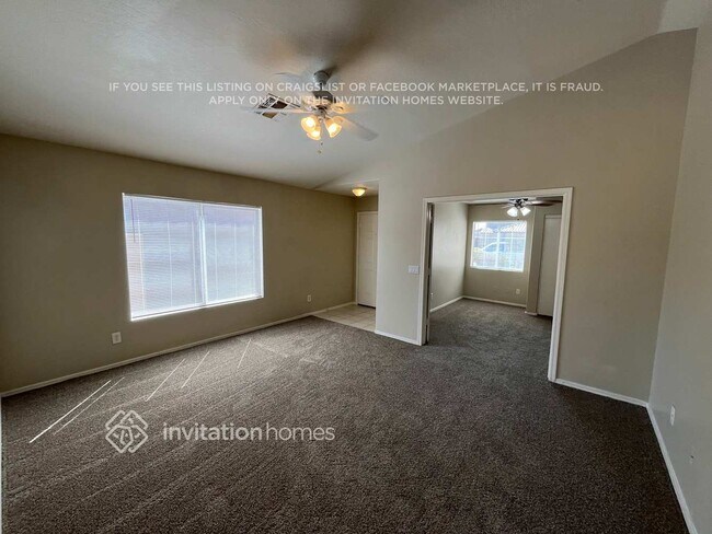 12034 W Scotts Dr in El Mirage, AZ - Building Photo - Building Photo
