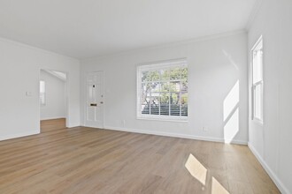 1018 Grant St in Santa Monica, CA - Building Photo - Building Photo