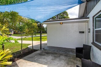 1770 New Hampshire Ave NE in St. Petersburg, FL - Building Photo - Building Photo