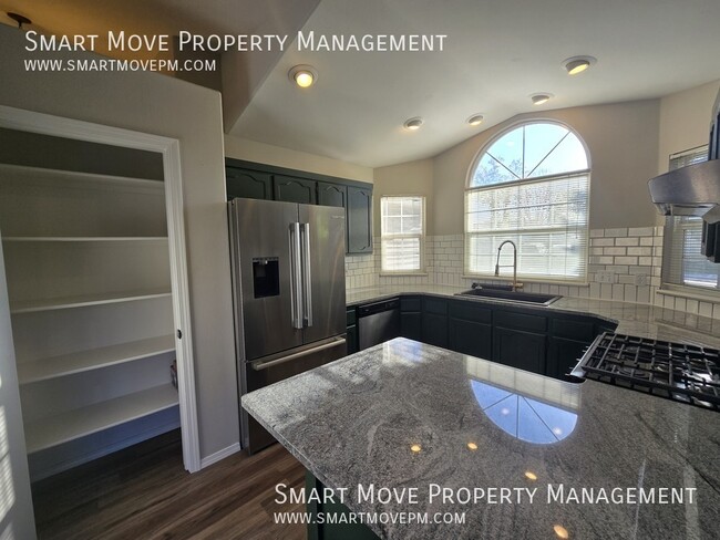 1693 N Morello Ave in Meridian, ID - Foto de edificio - Building Photo