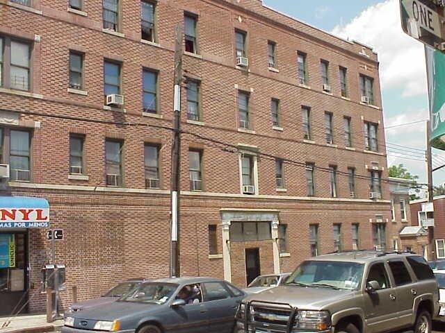 95-13-95-19 Northern Blvd in Jackson Heights, NY - Building Photo - Building Photo