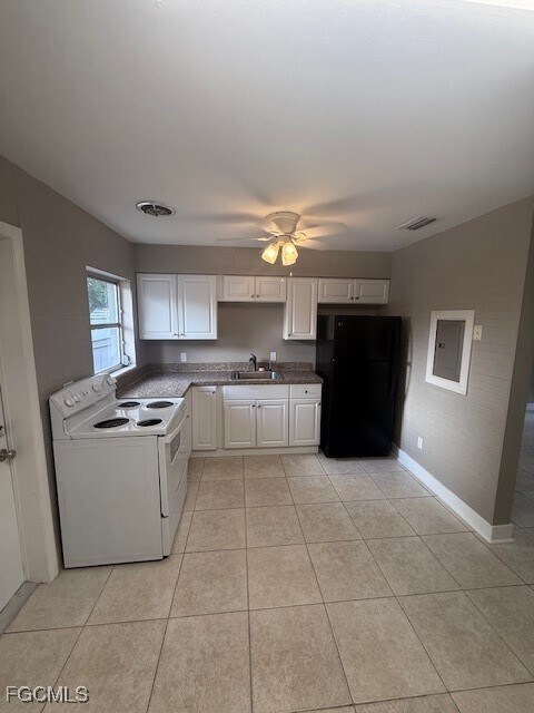 4920 York St in Cape Coral, FL - Building Photo - Building Photo