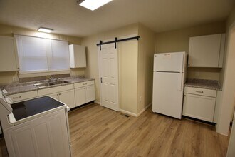 604 W 5th St in Greenfield, IN - Building Photo - Building Photo