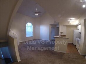 413 Fountainhead Cir in Kissimmee, FL - Building Photo - Building Photo