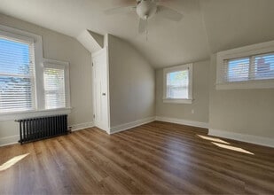 17 Mountain View Pl in Montclair, NJ - Building Photo - Building Photo