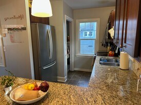 215 W 19th Ave in Spokane, WA - Building Photo