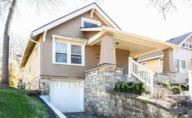 property at 5425 Charlotte St