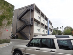 Oleander Lofts in Tempe, AZ - Building Photo - Building Photo