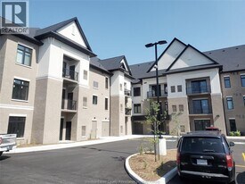 1855 Wyoming Ave in Lasalle, ON - Building Photo