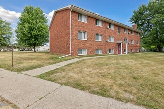 Virginia Manor Apartments in Coldwater, MI - Foto de edificio - Building Photo