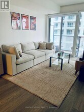 19 Western Battery Rd in Toronto, ON - Building Photo - Building Photo