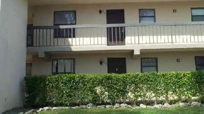 property at 21911 Lake Forest Cir