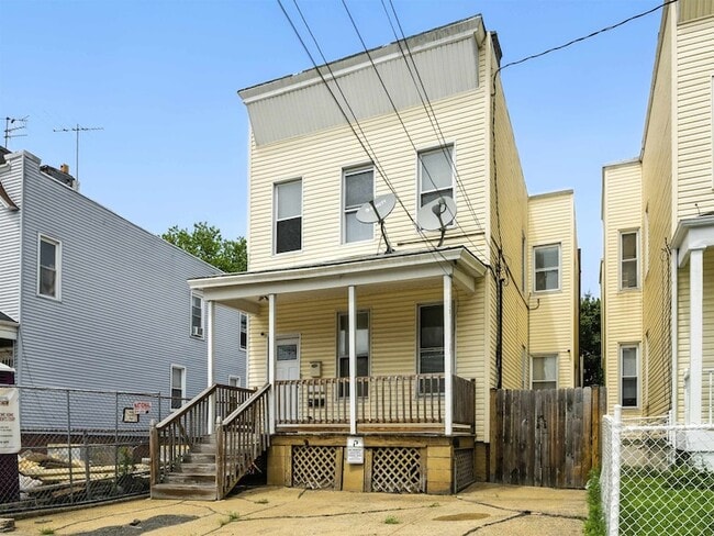 property at 32 Gardner Ave