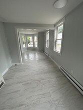 48 Mechanic St in Killingly, CT - Building Photo - Building Photo