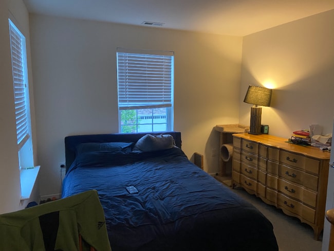 property at 1015 Chapman Cir