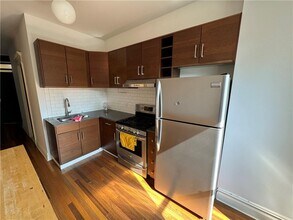 3218 Snyder Ave in Brooklyn, NY - Building Photo - Building Photo