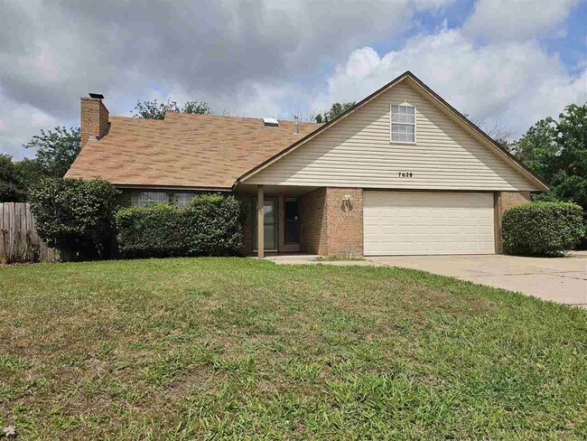 property at 7628 NW Baldwin Ave
