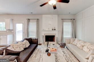 3617 Chestnut Oak St in Loganville, GA - Building Photo - Building Photo