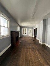 1010 W Wolf Ave in Elkhart, IN - Building Photo - Building Photo