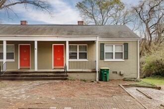 145 Gran Ellen Dr in Athens, GA - Building Photo - Building Photo