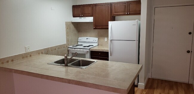 property at 2501 Riverside Dr