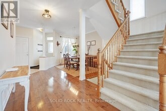 801 Feather Moss Way in Ottawa, ON - Building Photo - Building Photo