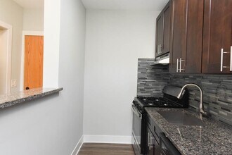 733 Judson Ave in Highland Park, IL - Building Photo - Building Photo