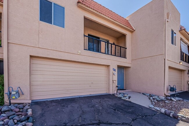 5942 Sahuaro Ranch Dr in Tucson, AZ - Building Photo - Building Photo