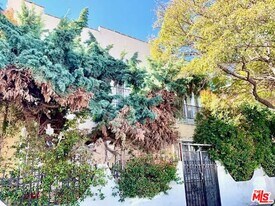 1433 N Las Palmas Ave in Los Angeles, CA - Building Photo
