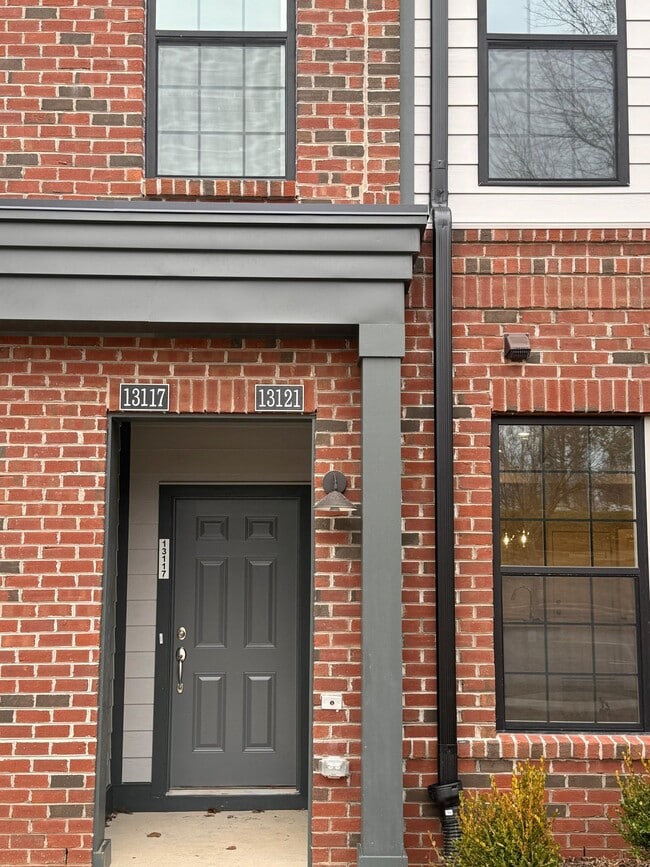 property at 13121 Brattice Lp