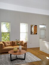 1428 N Greenview Ave, Unit 3 in Chicago, IL - Foto de edificio - Building Photo