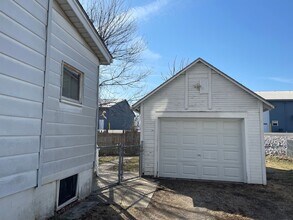 237 W 13th St in Ashland, OH - Building Photo - Building Photo