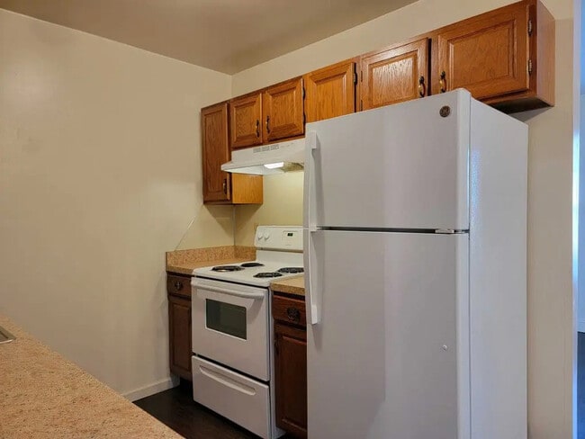 1543 Lincoln Heights Ave in Ephrata, PA - Foto de edificio - Building Photo