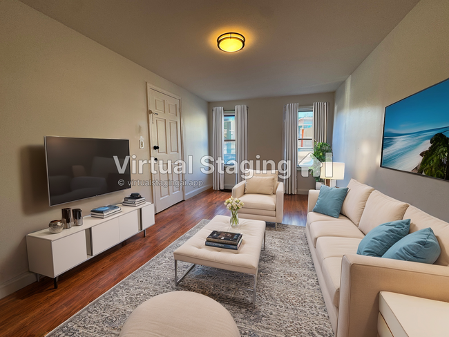 205 D St, Unit # 1 in Boston, MA - Foto de edificio - Building Photo