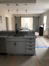 556 Water St, Unit #2 in Gardiner, ME - Building Photo - Building Photo