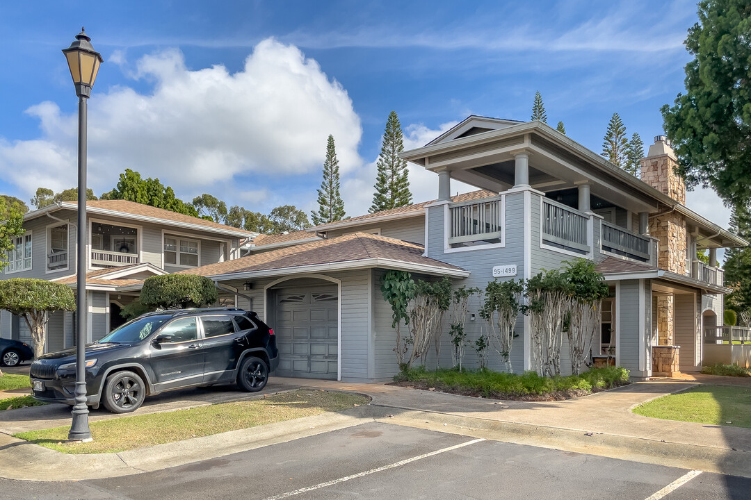 Hampton Court in Mililani, HI - Building Photo