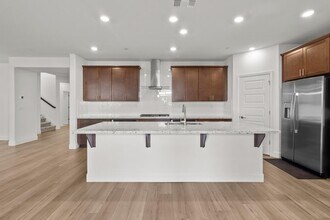 6089 Waddington Wy in Roseville, CA - Building Photo - Building Photo