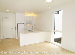 1475 SE 15th Ave in Portland, OR - Foto de edificio - Building Photo