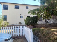 2609 Voorhees Ave. in Redondo Beach, CA - Foto de edificio - Building Photo