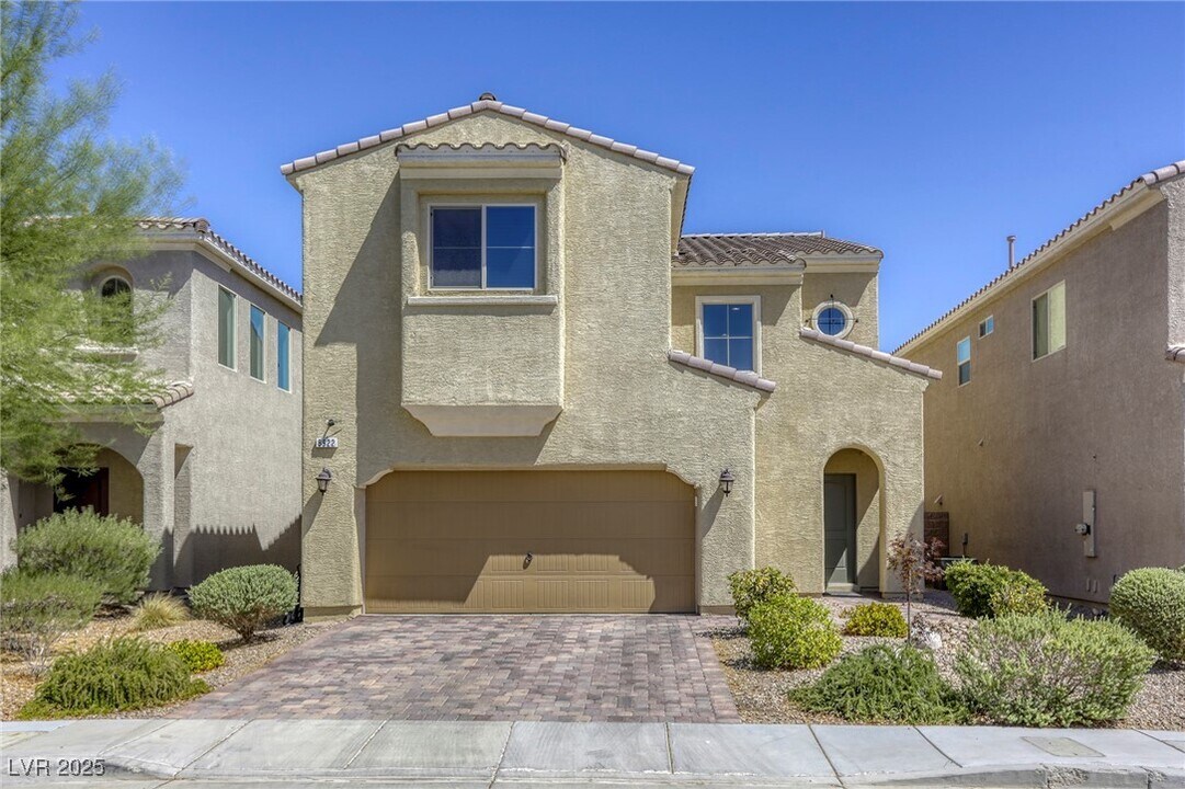8922 Drew Valley Ct in Las Vegas, NV - Building Photo
