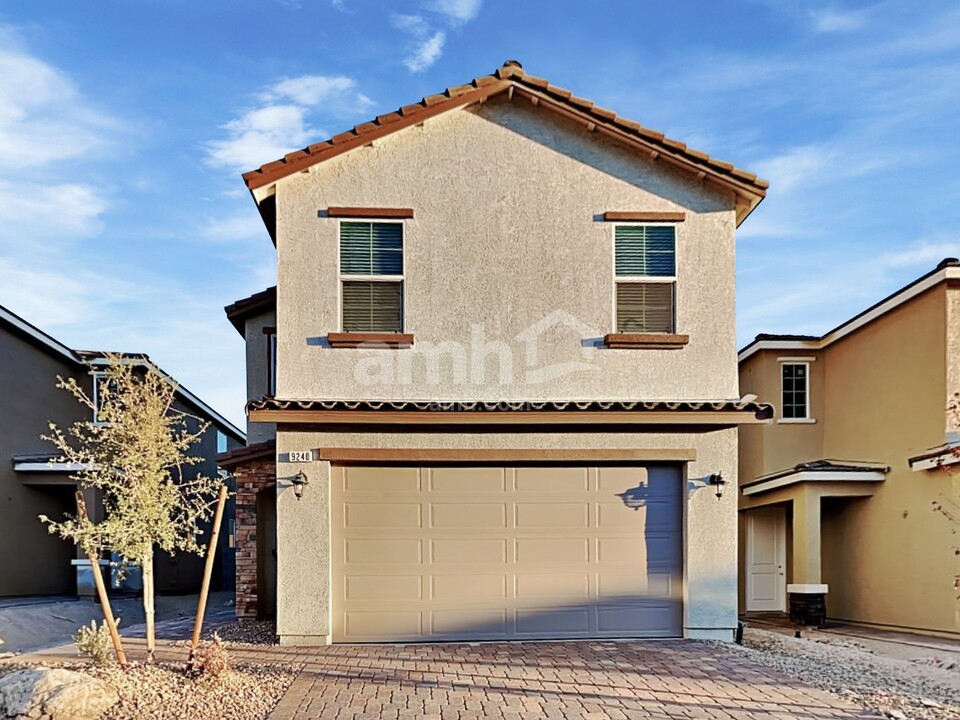 9240 Volcanic Cactus Ct in Las Vegas, NV - Building Photo