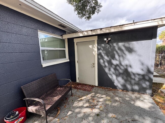 3205 E Frierson Ave in Tampa, FL - Building Photo - Building Photo