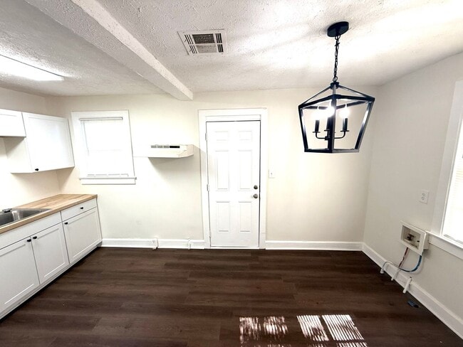 106 Courtland Dr in Montgomery, AL - Building Photo - Building Photo