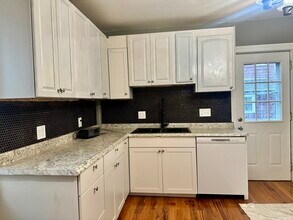 8 Eastburn Pl in Boston, MA - Building Photo - Building Photo